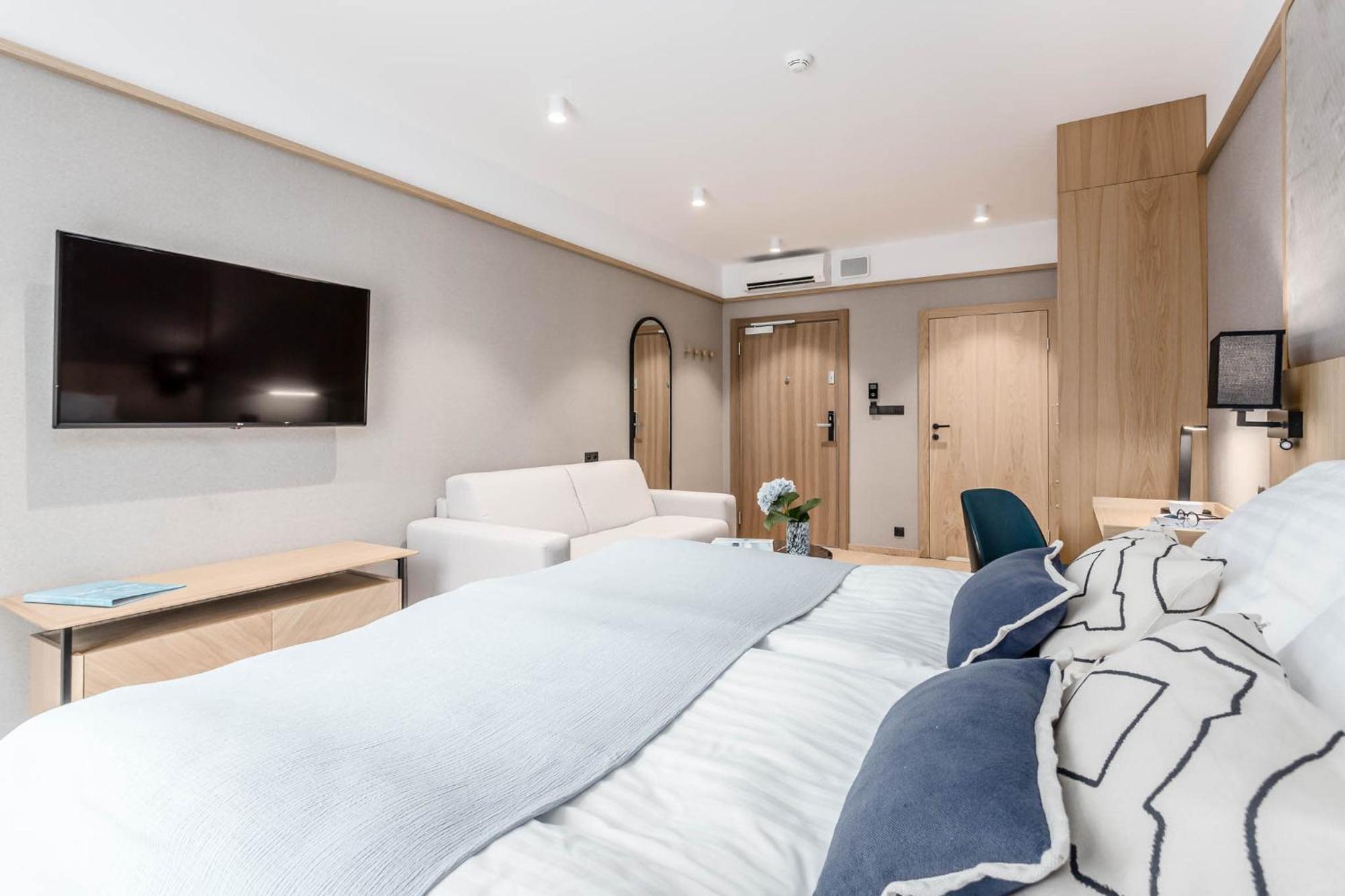 Deo Plaza - Apartamenty W Sercu Gdanska By Rent Like Home Extérieur photo